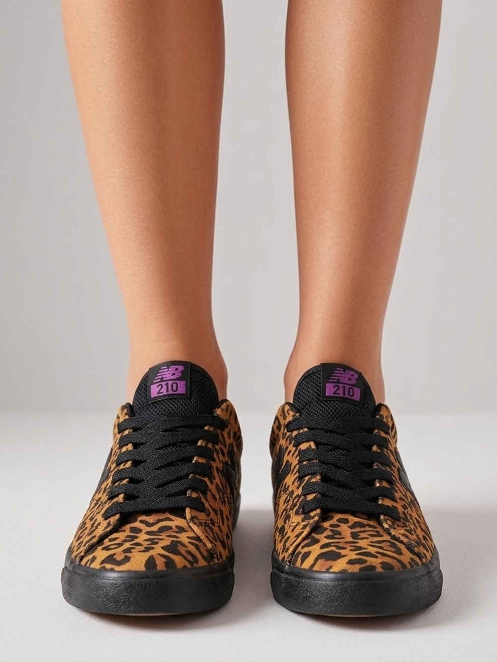 New Balance 210 Leopard Print Low Top Sneakers 7.5 Women's Brown and Black